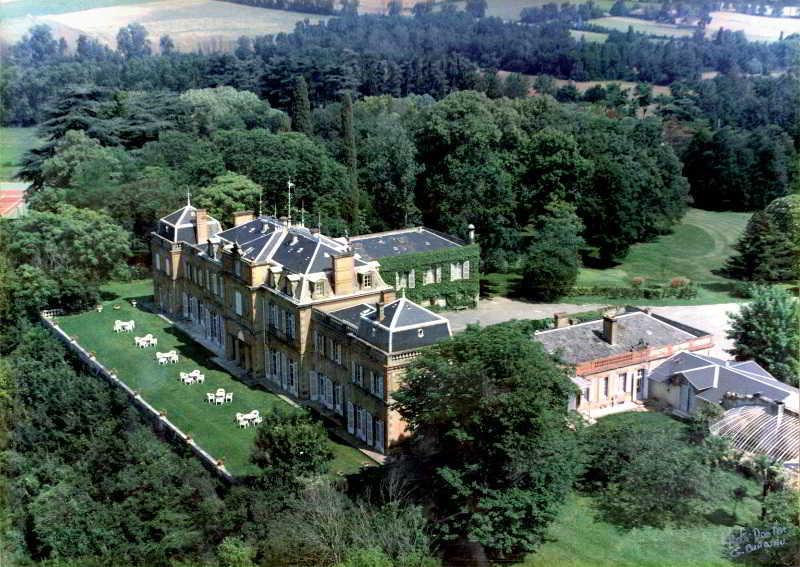 Chateau De Larroque Hotel Gimont Exterior photo